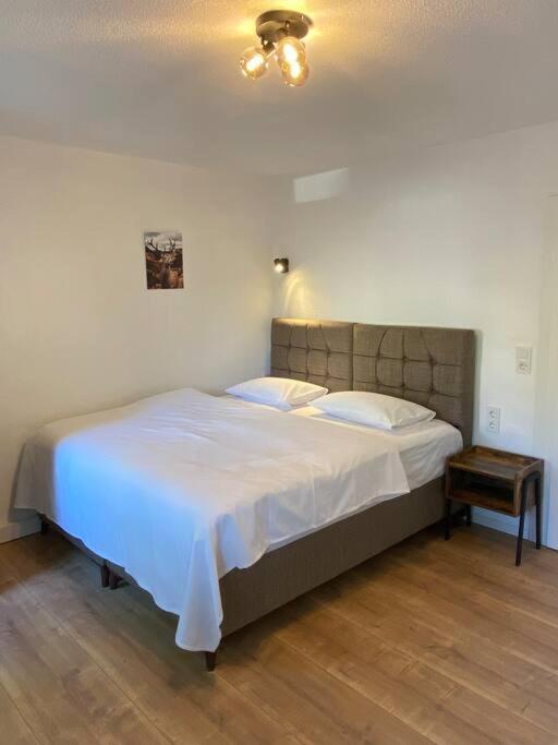 Nisay Home - 3 Room Apartment - A1 Ludwigsburg Exterior foto